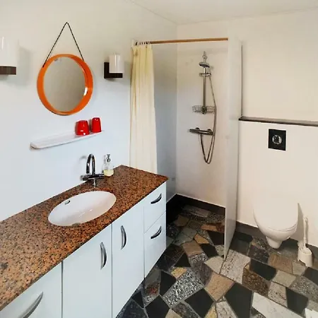 Holiday home Byhuset *